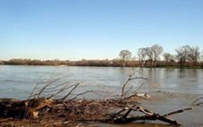 L'eau du Rhône est pompée et alimente sous pression les bornes incendie - Crédits photo : Banque des Territoires