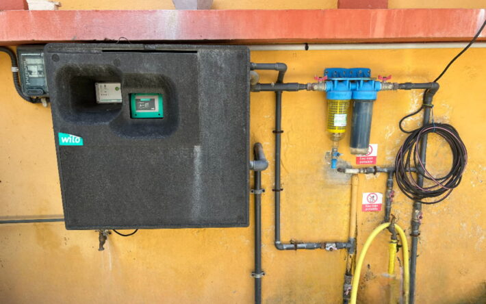 Récupérateur d'eau de pluie installé au centre technique de la ville - Crédits photo : Ville du Lorrain